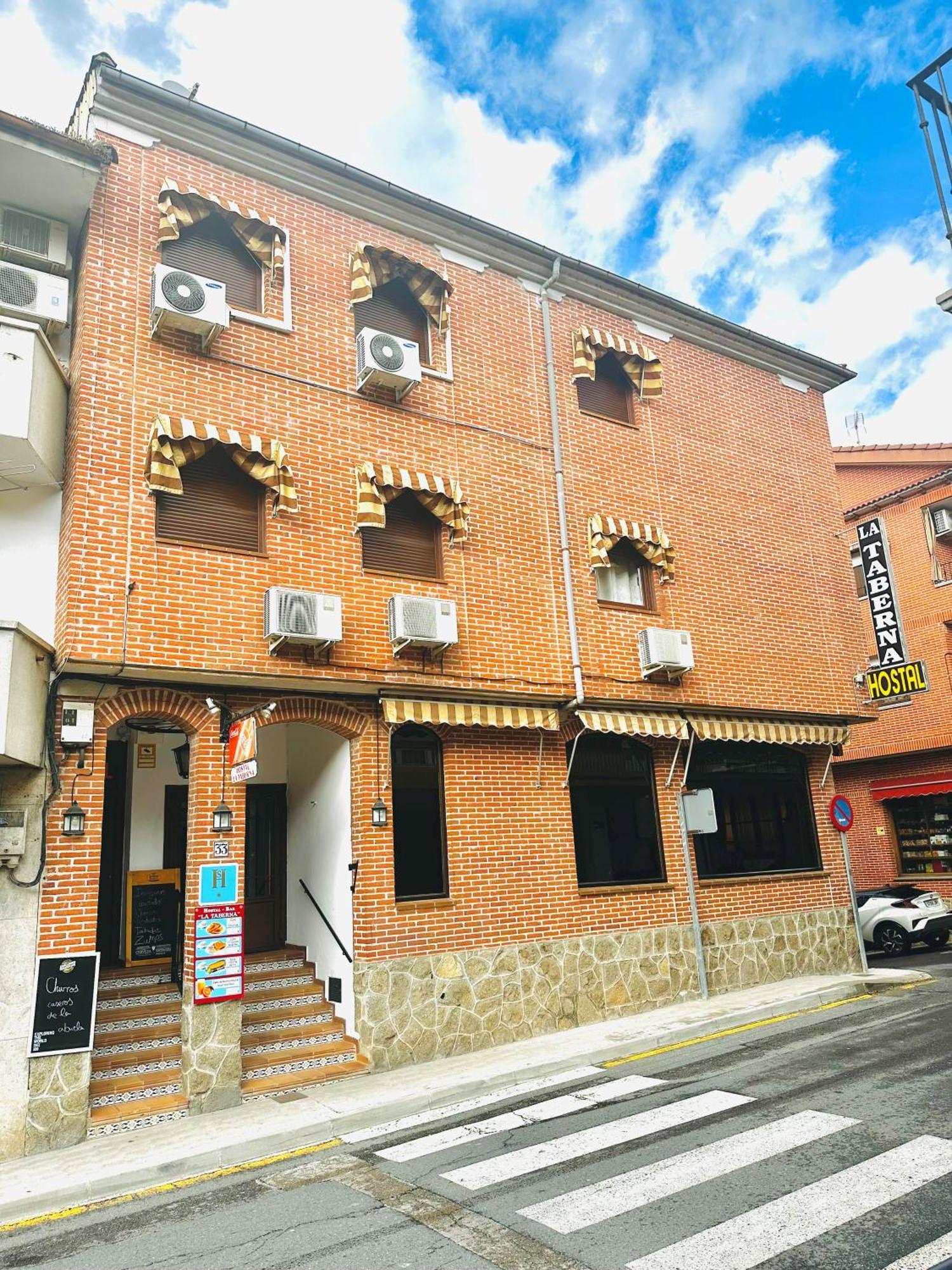 Hostal La Taberna Arenas de San Pedro Exterior foto